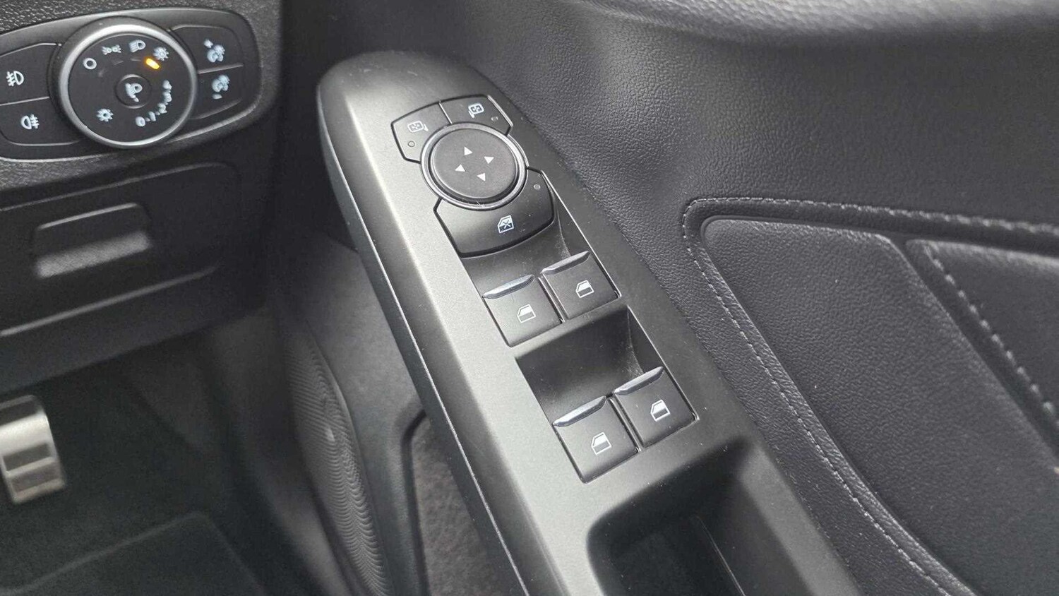 Vehicle 29