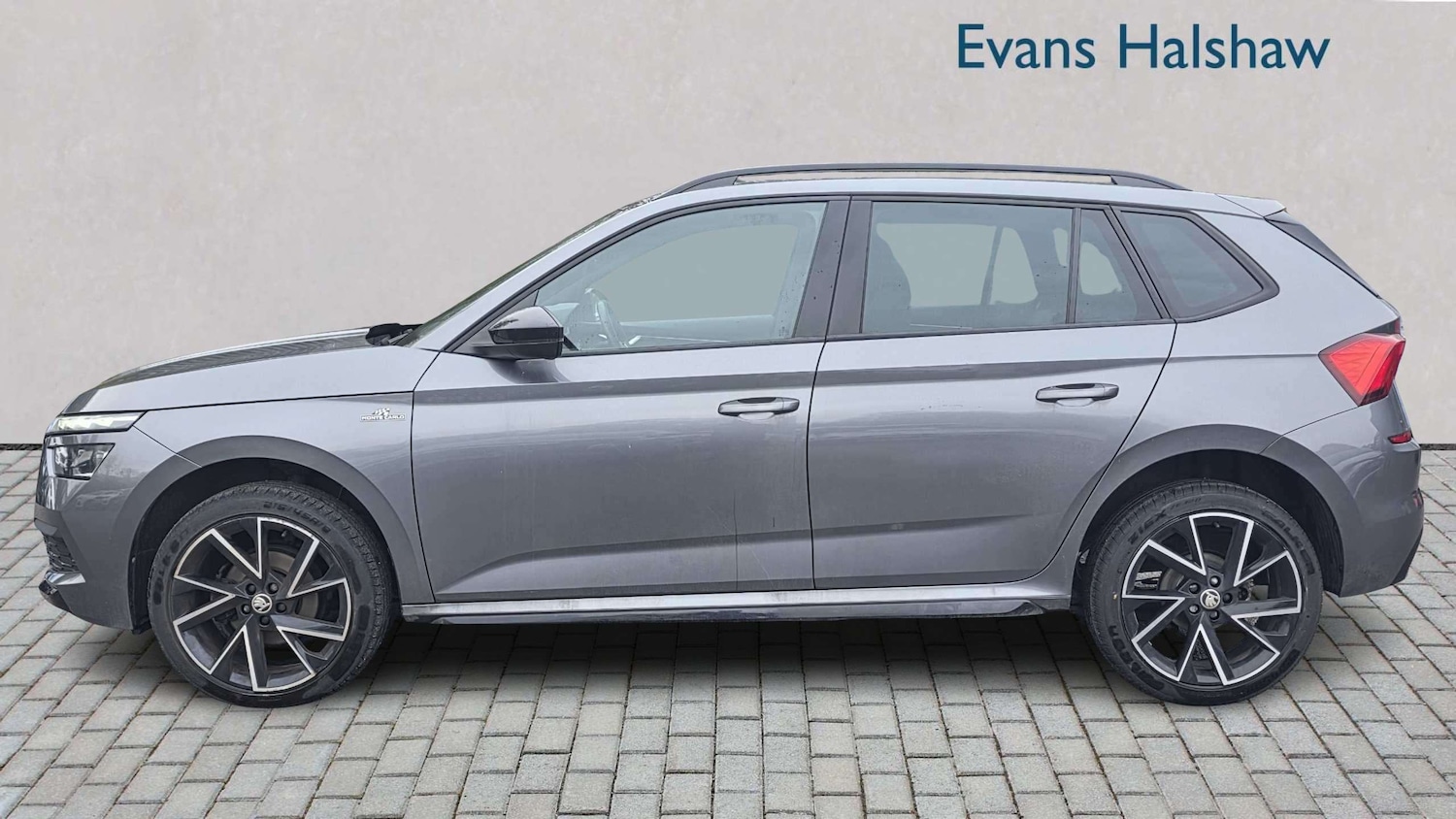 Used Skoda Karoq 2024 for sale - 77756694: Photo 6