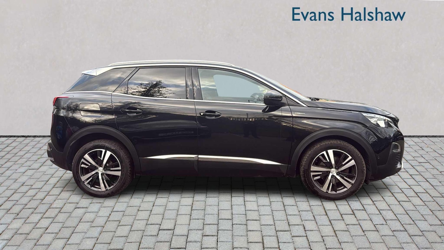 Used Peugeot 3008 2017 for sale - 76929084: Photo 4