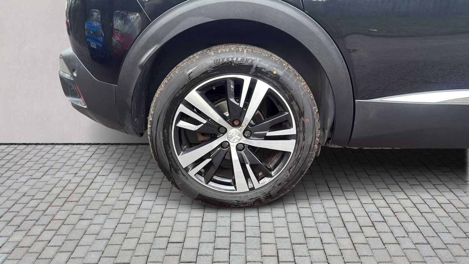 Used Peugeot 3008 2017 for sale - 76929084: Photo 8