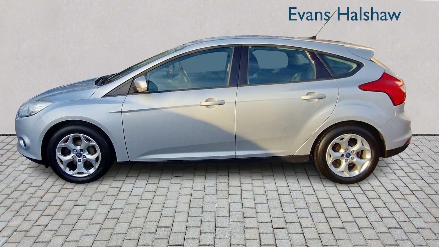 Used Ford Focus 2012 for sale - 77206398: Photo 4