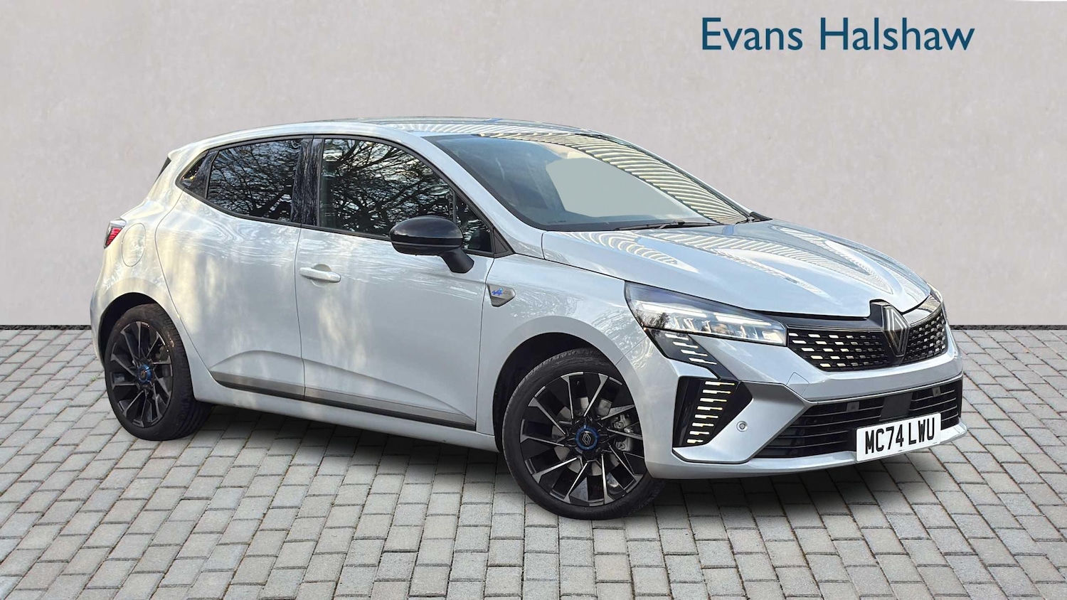 Used Renault Clio 2025 for sale - 76648941: Photo 1