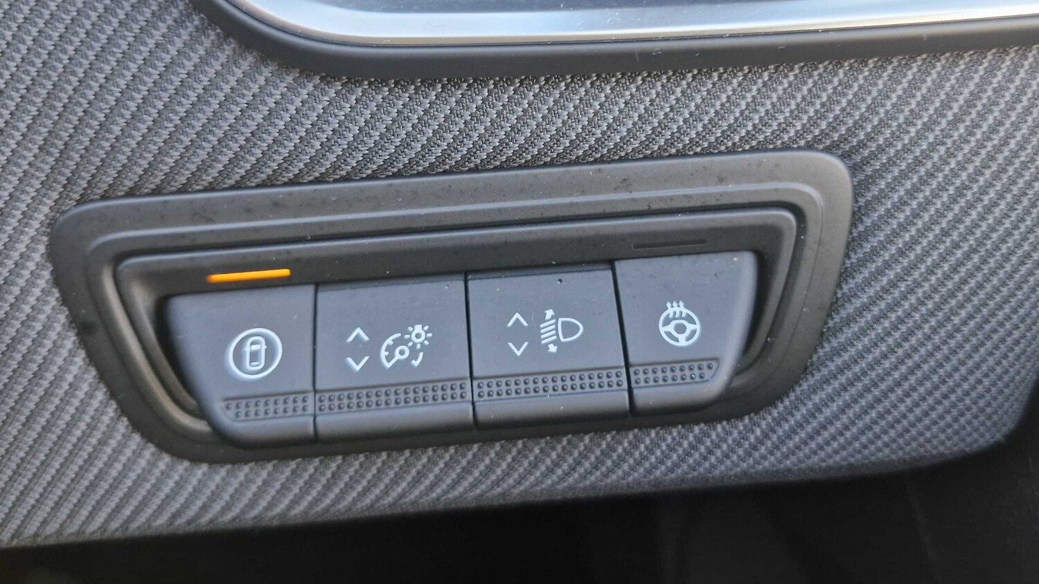 Used Renault Clio 2025 for sale - 76648941: Photo 24