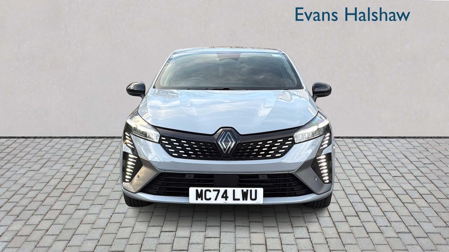 Used Renault Clio 2025 for sale - 76648941: Photo 6