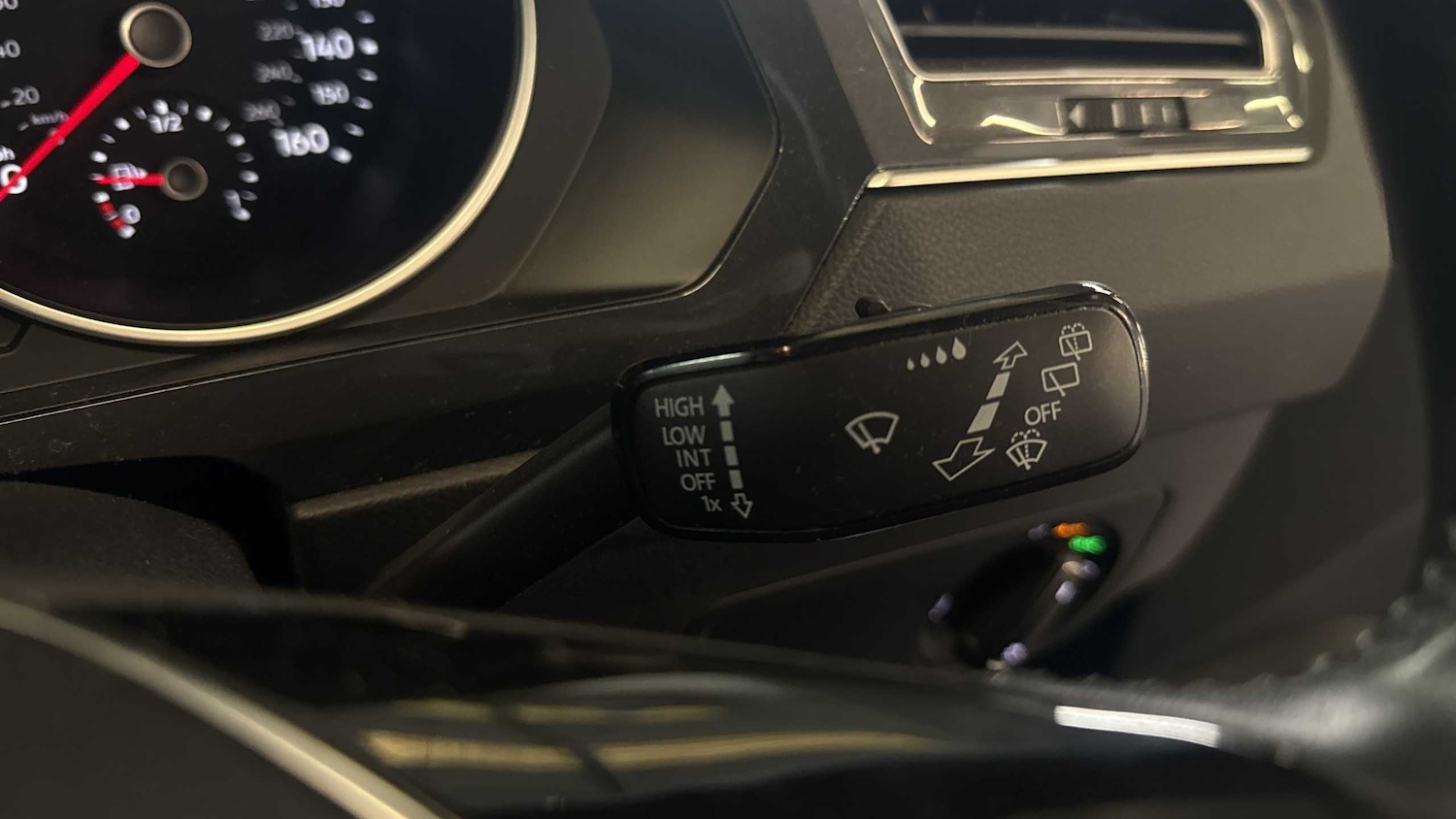 Used Volkswagen Tiguan 2019 for sale - 76298379: Photo 27