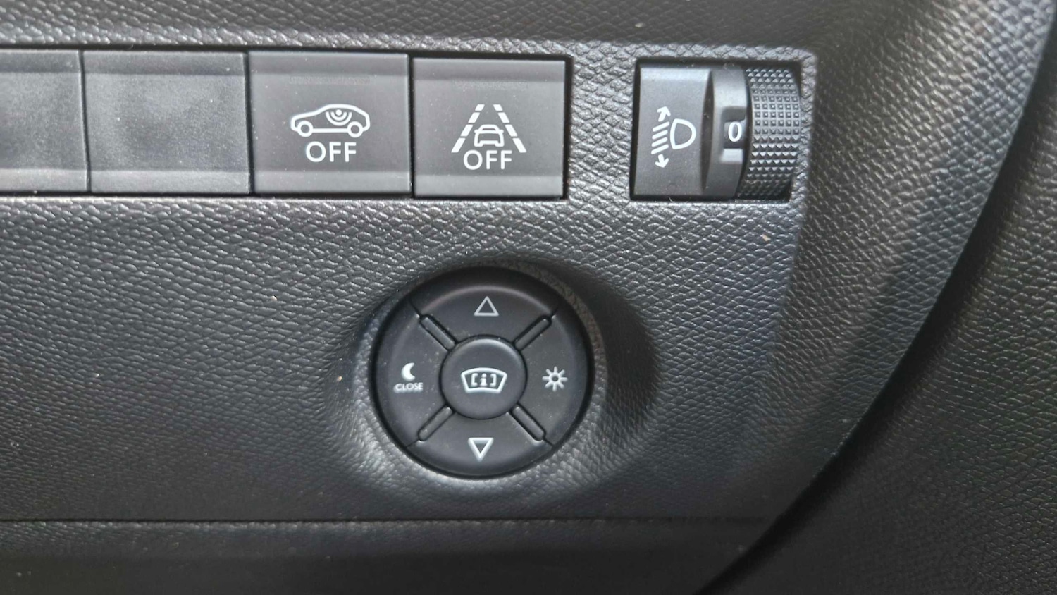 Used Citroen C4 2021 for sale - 76928923: Photo 27