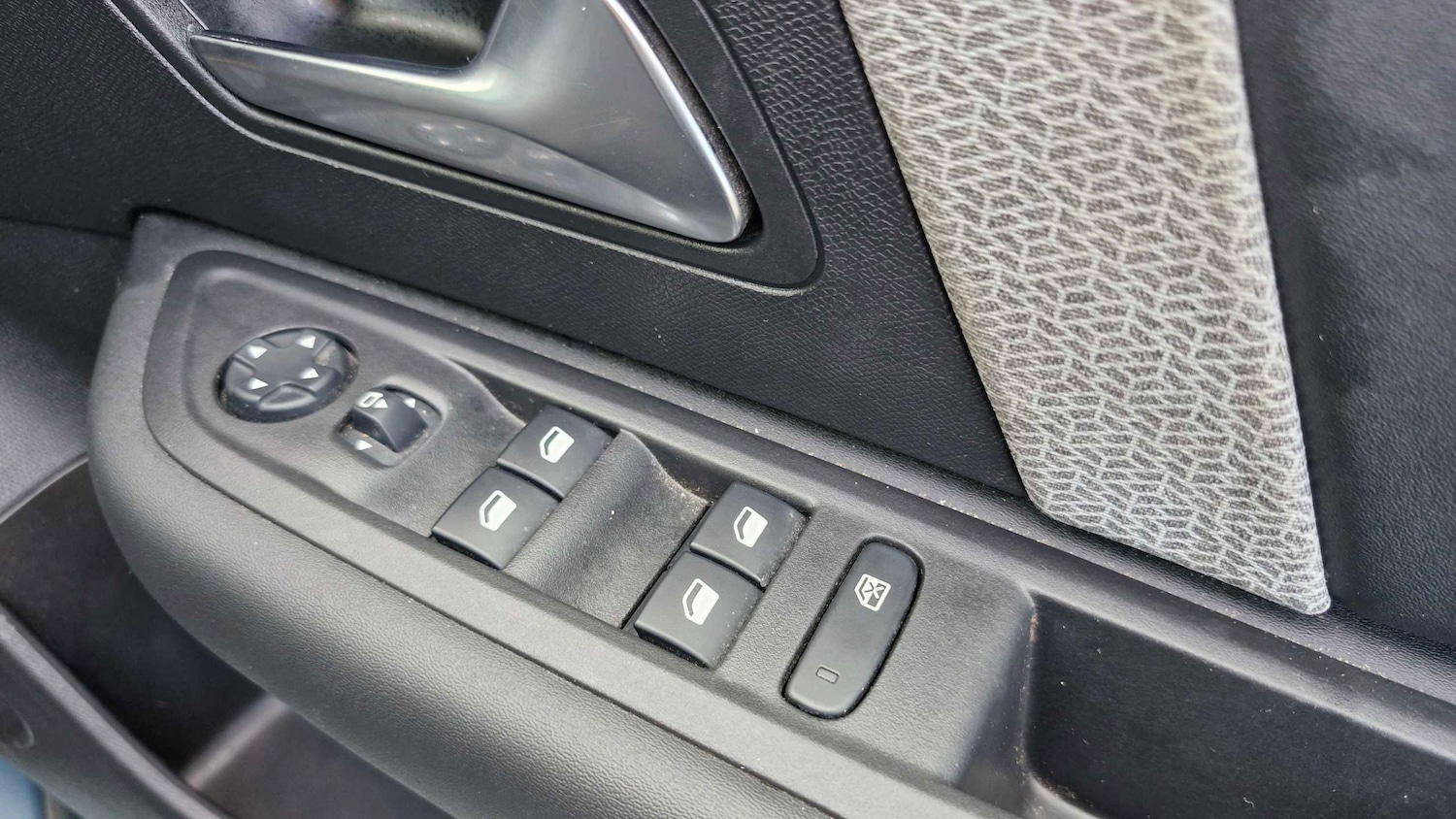 Used Citroen C4 2021 for sale - 76928923: Photo 32