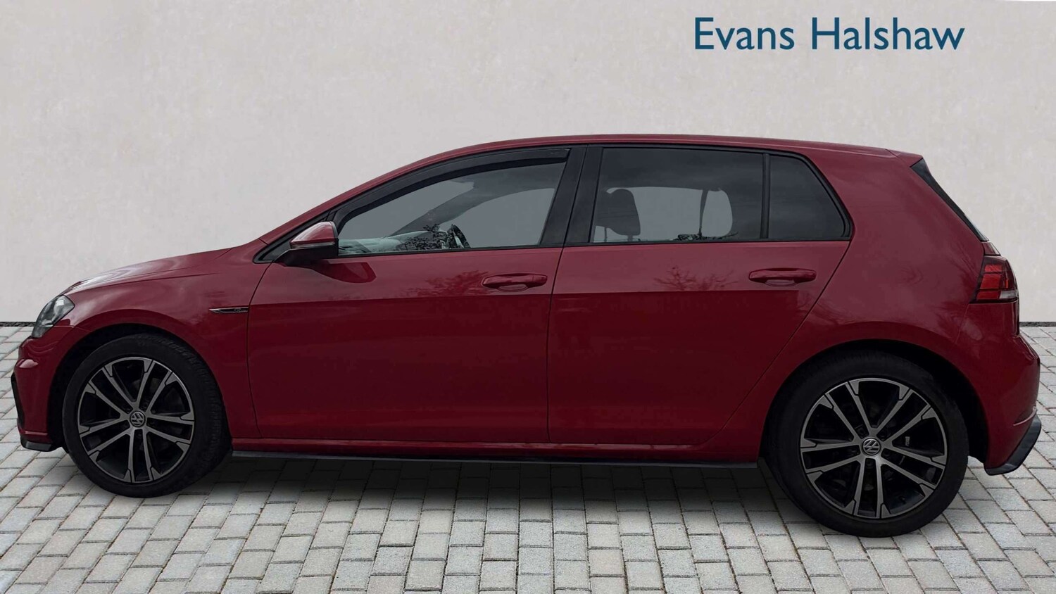 Used Volkswagen Golf 2018 for sale - 77648857: Photo 7