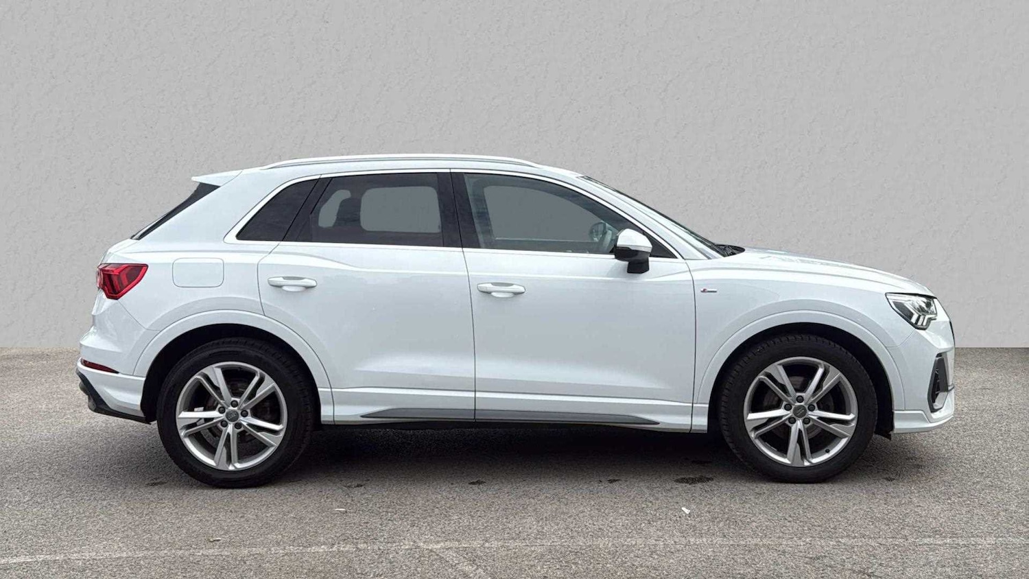 Used Audi Q3 2019 for sale - 77011135: Photo 4