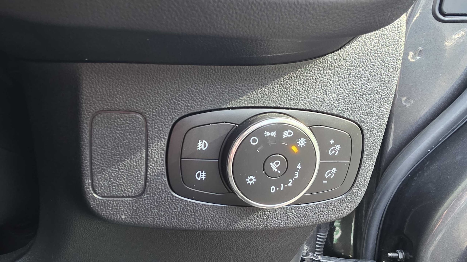 Used Ford Puma 2023 for sale - 75944368: Photo 28