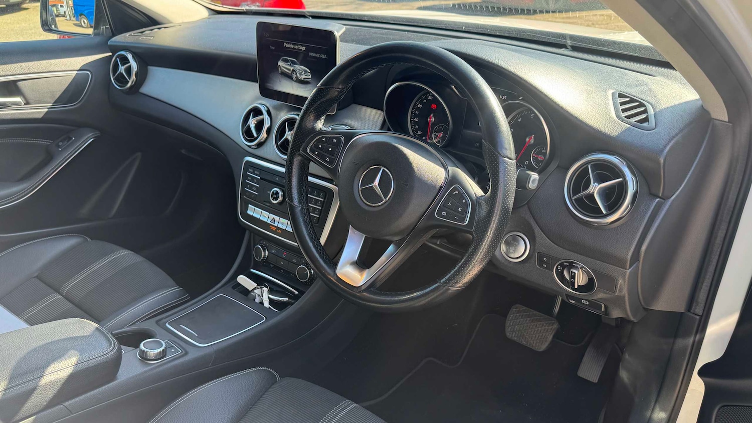 Used Mercedes-Benz GLA 2018 for sale - 78090214: Photo 11