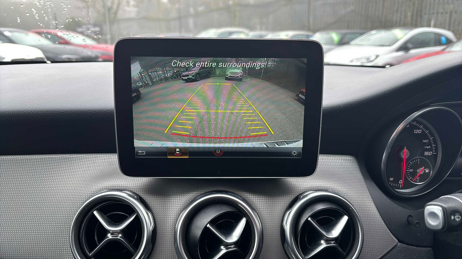 Used Mercedes-Benz GLA 2018 for sale - 78090214: Photo 33