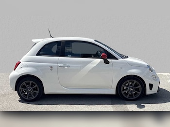 Used Abarth 595 2018 for sale - 76015925: Photo