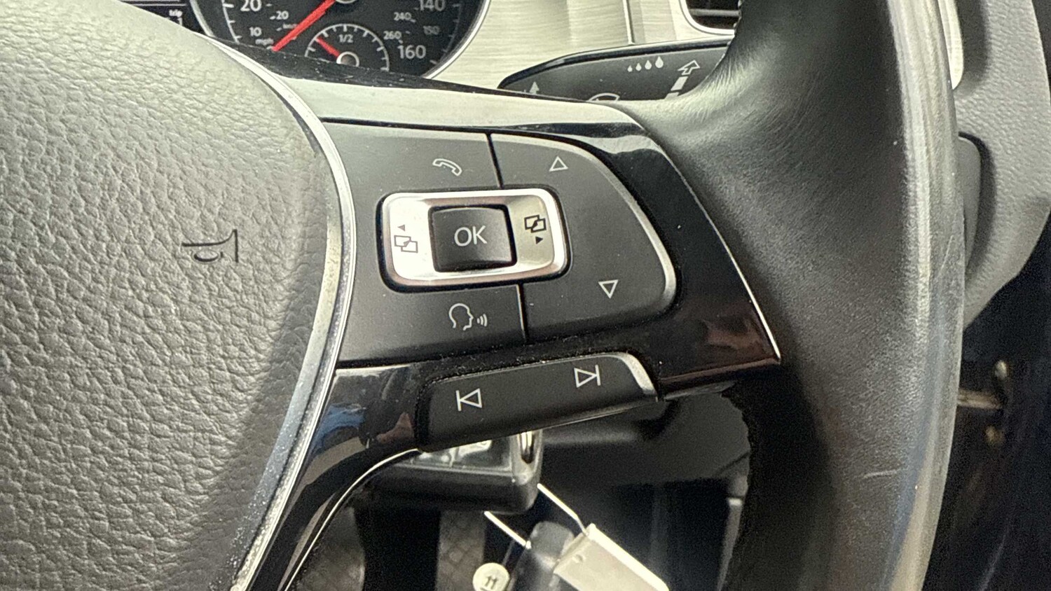 Used Volkswagen Golf 2015 for sale - 75813395: Photo 23