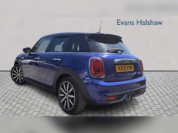 Used MINI Hatch 2019 for sale - 78949370: Photo