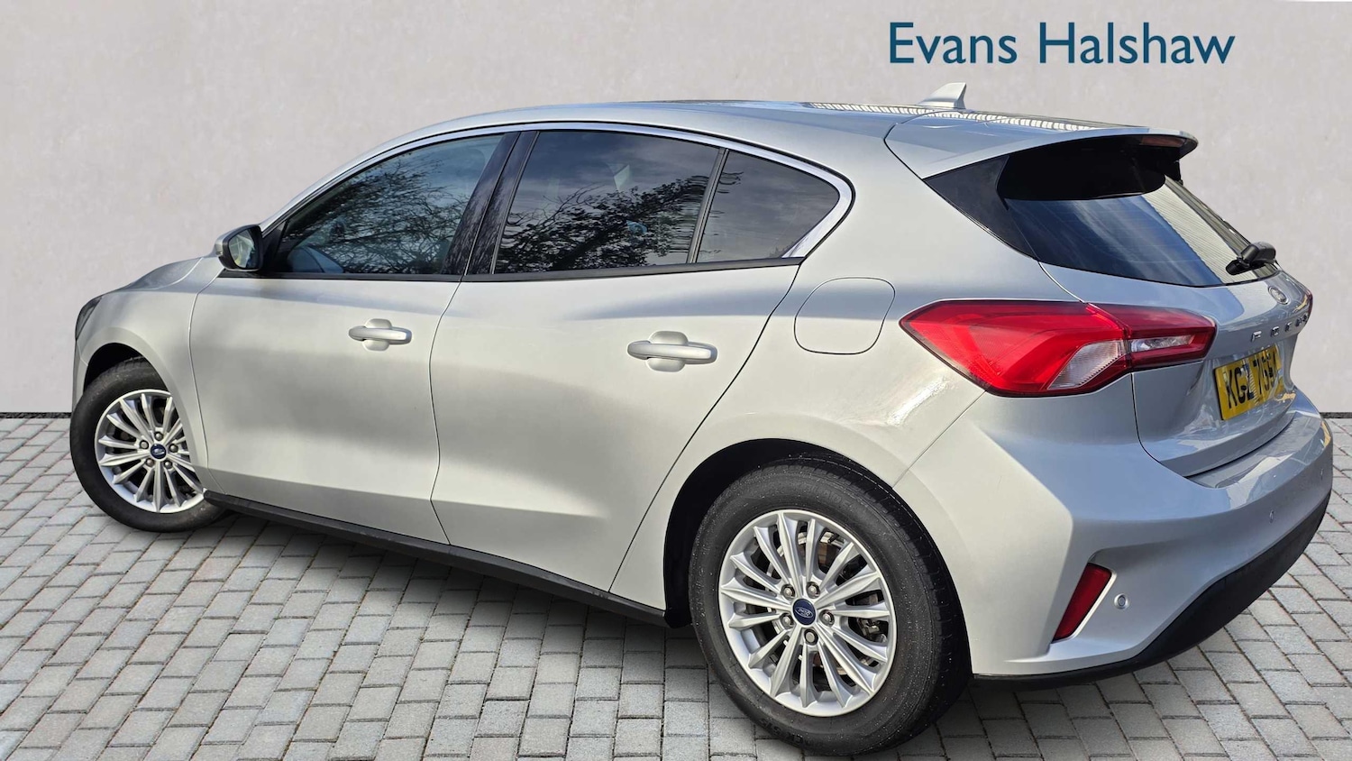 Used Ford Focus 2018 for sale - 76889729: Photo 2