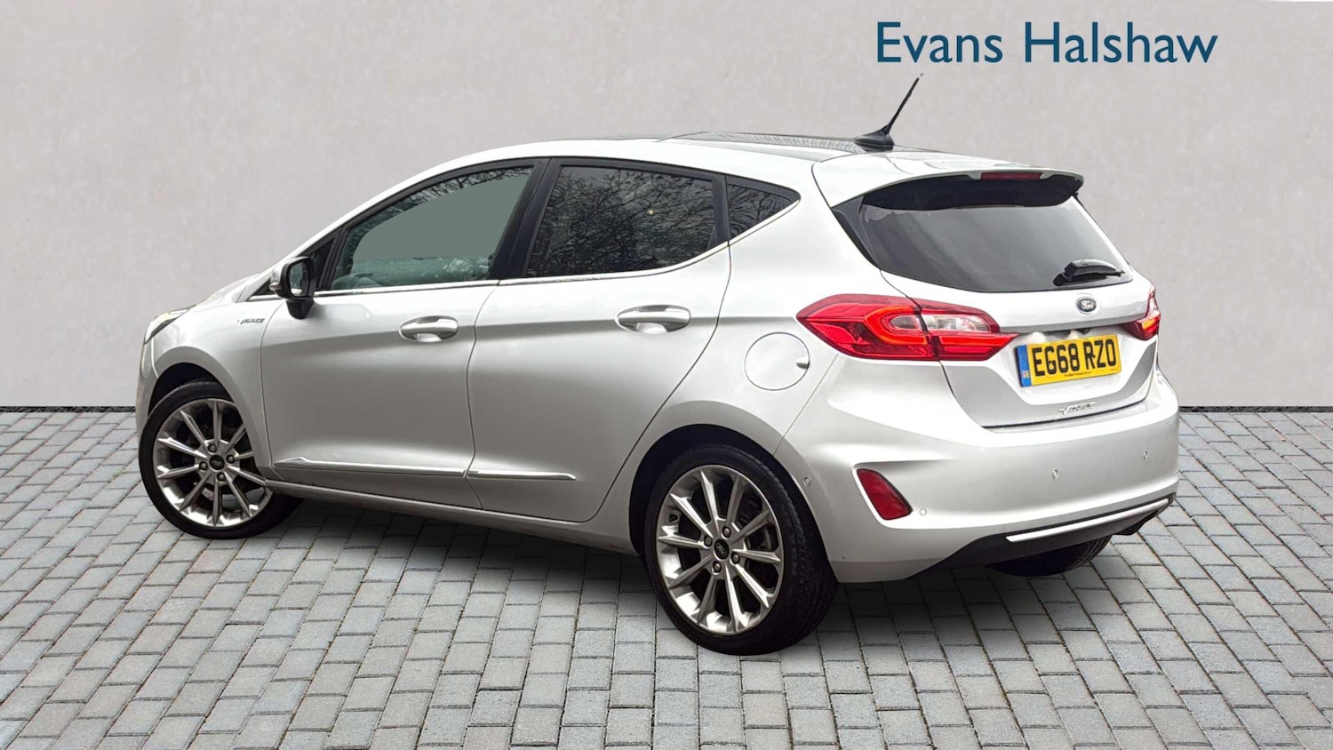 Used Ford Fiesta 2019 for sale - 77032135: Photo 3