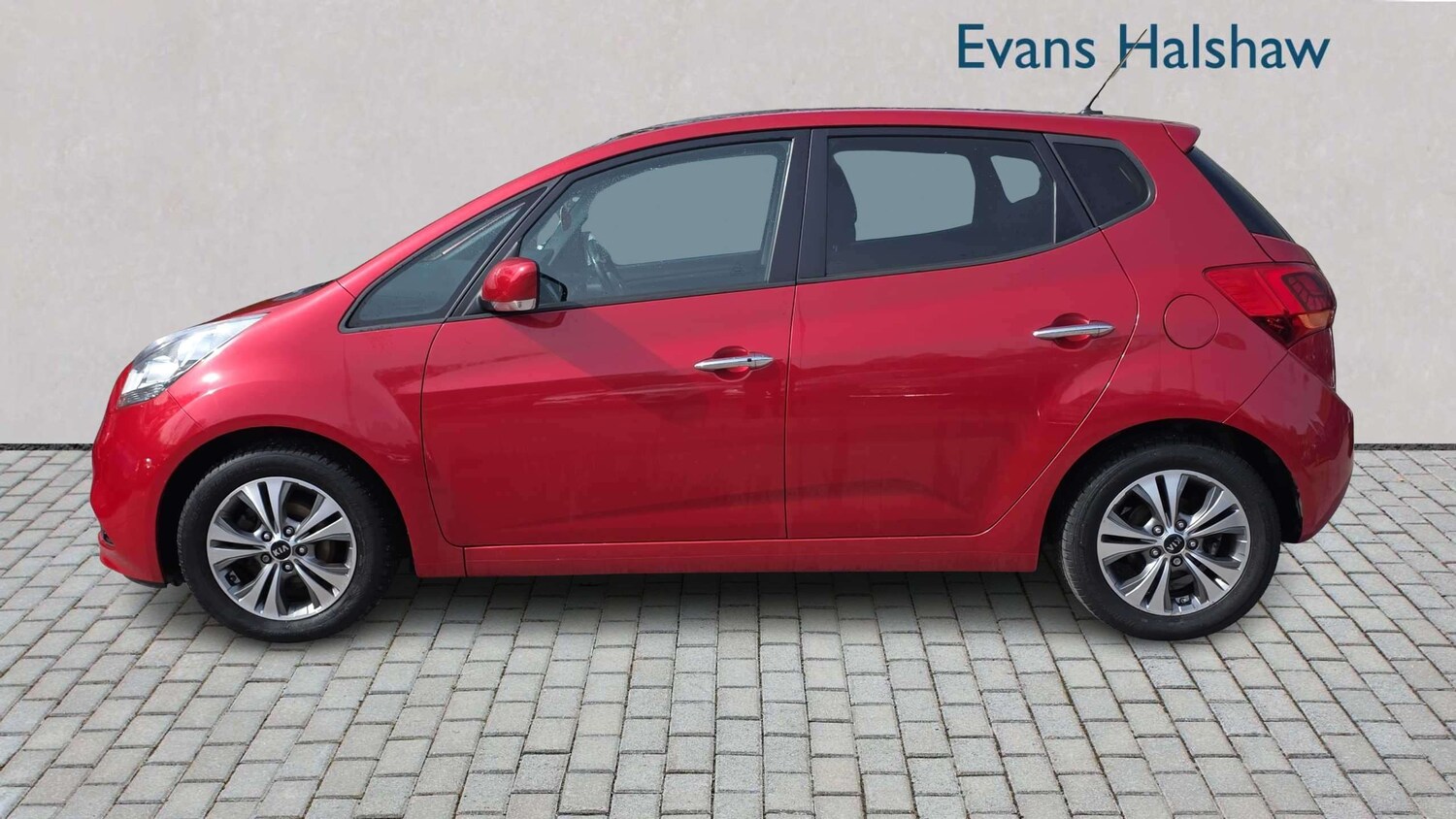 Used Kia Venga 2018 for sale - 77996127: Photo 7