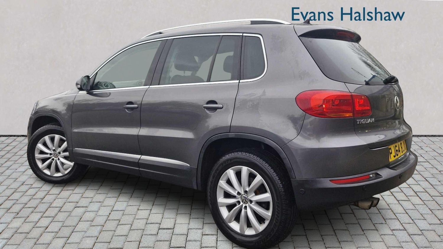 Used Volkswagen Tiguan 2014 for sale - 77018860: Photo 3