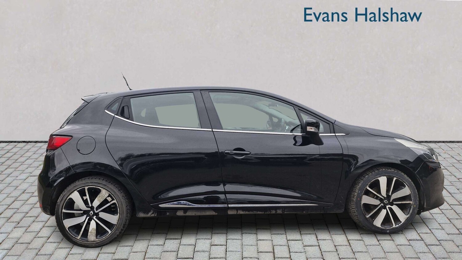 Used Renault Clio 2014 for sale - 77740906: Photo 6