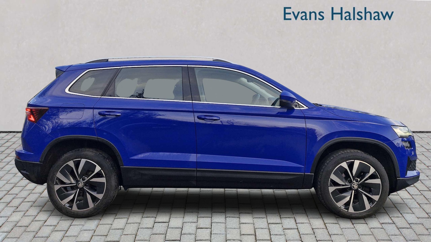 Used Skoda Karoq 2024 for sale - 77333825: Photo 4