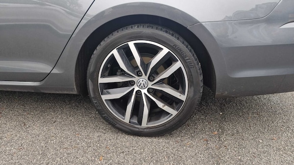 Used Volkswagen Golf 2019 for sale - 76286420: Photo 9