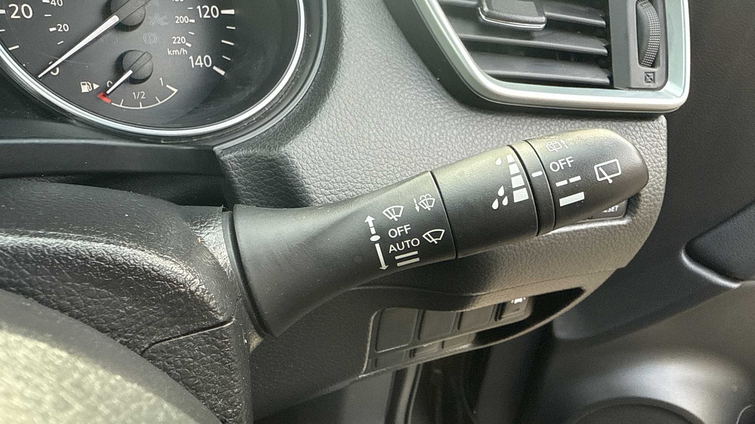 Used Nissan Qashqai 2019 for sale - 76732224: Photo 25