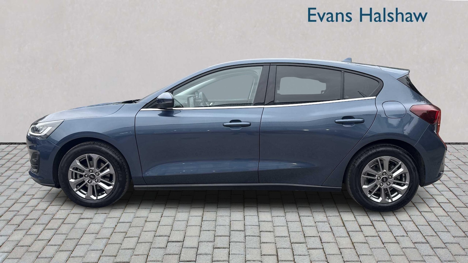 Used Ford Focus 2022 for sale - 76298386: Photo 2