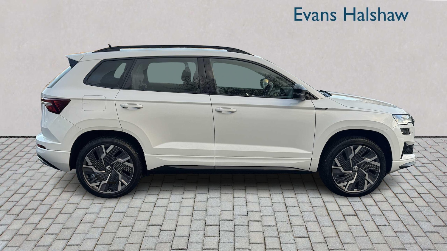 Used Skoda Karoq 2022 for sale - 76718146: Photo 5