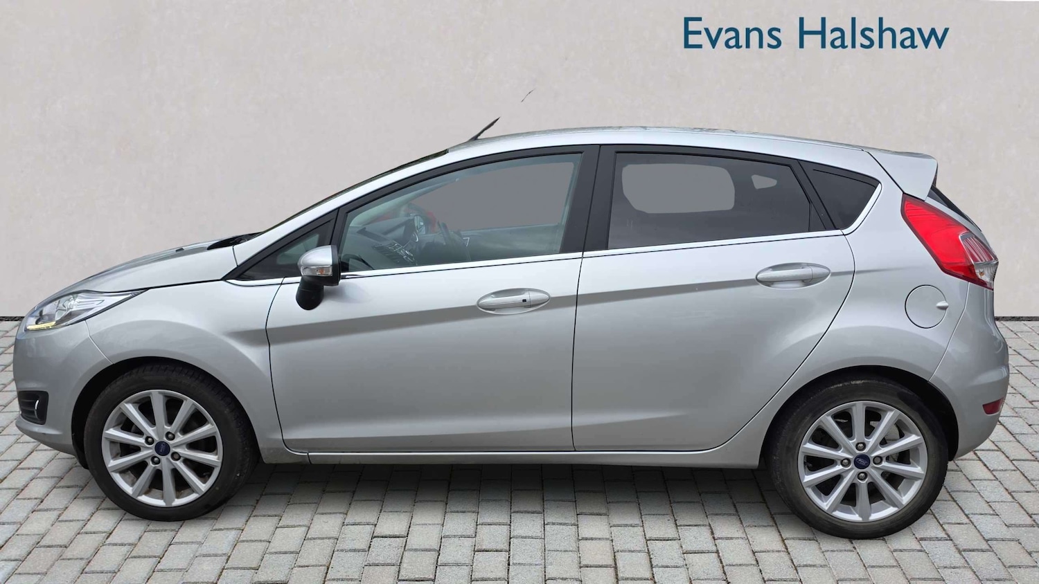 Used Ford Fiesta 2017 for sale - 78089595: Photo 4