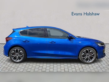 Used Ford Focus 2023 for sale - 79364820: Photo