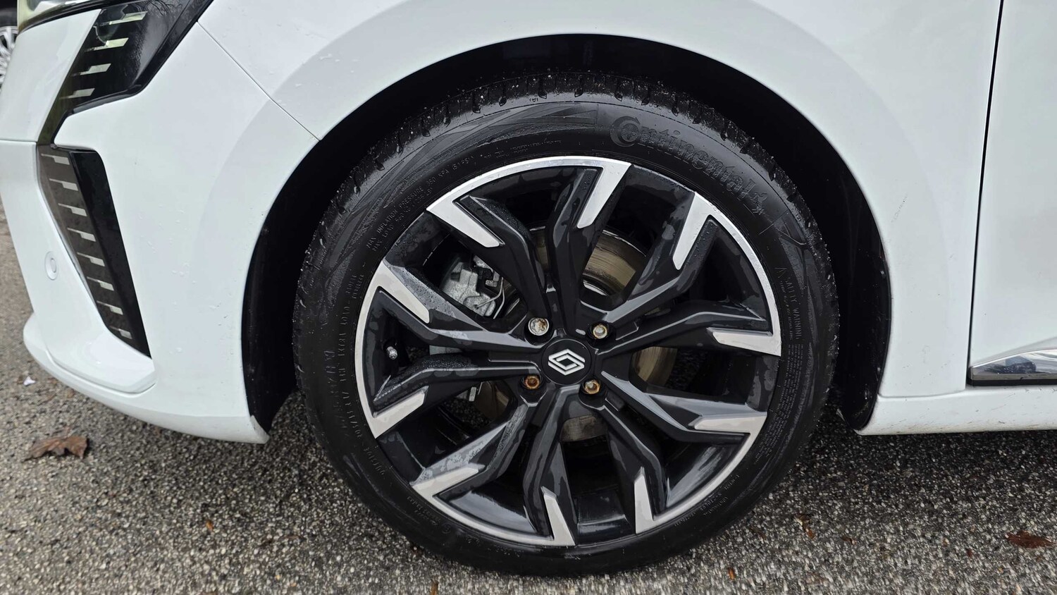 Used Renault Clio 2025 for sale - 76789352: Photo 10