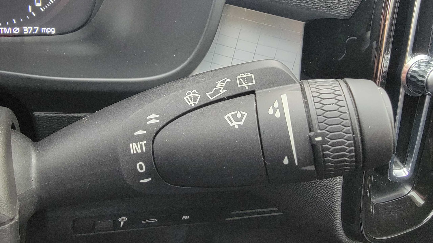 Used Volvo XC40 2022 for sale - 77093303: Photo 25