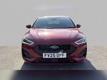 Used Ford Focus 2025 for sale - 76022421: Photo 4