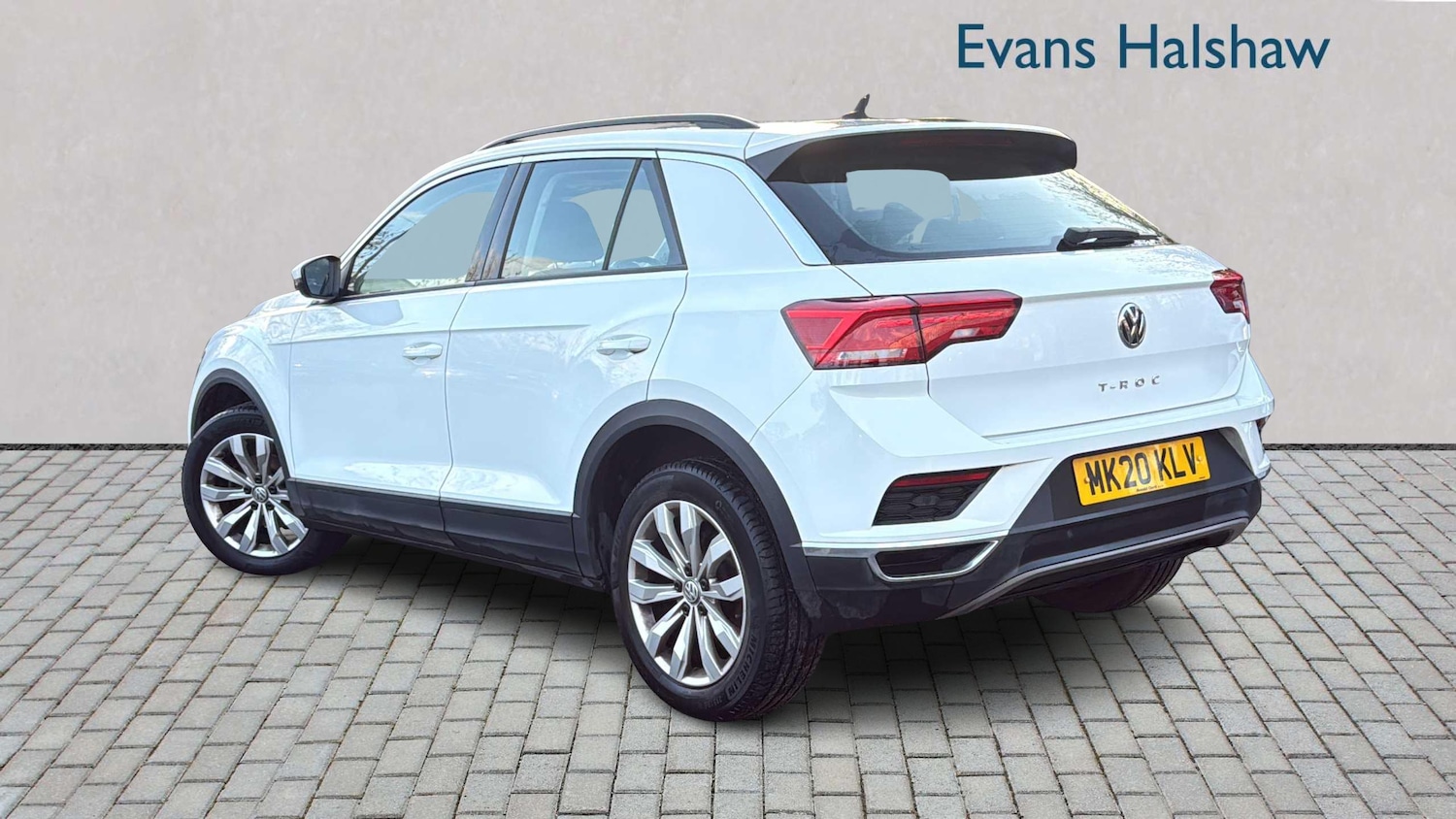 Used Volkswagen T-Roc 2020 for sale - 76929048: Photo 3