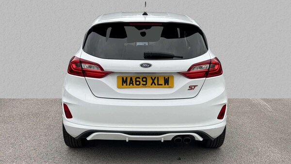 Used Ford Fiesta 2019 for sale - 76113306: Photo 4