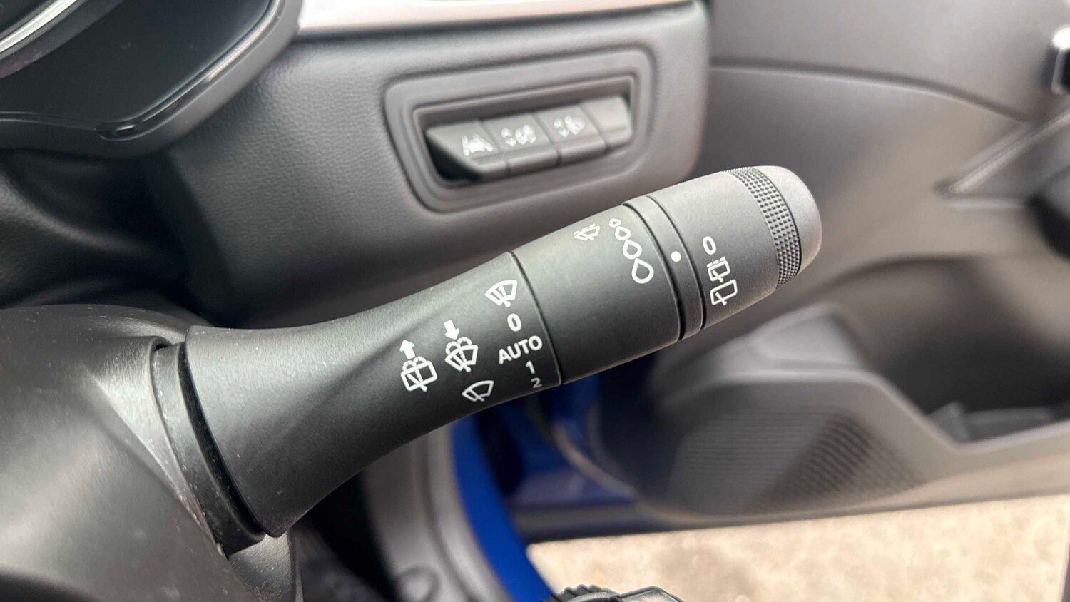 Used Renault Captur 2023 for sale - 76553166: Photo 32