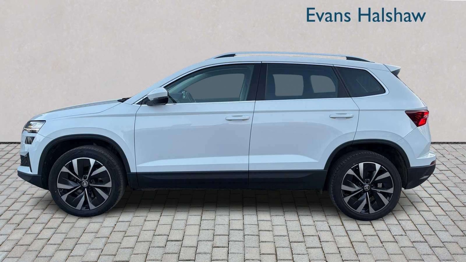 Used Skoda Karoq 2023 for sale - 77756729: Photo 5