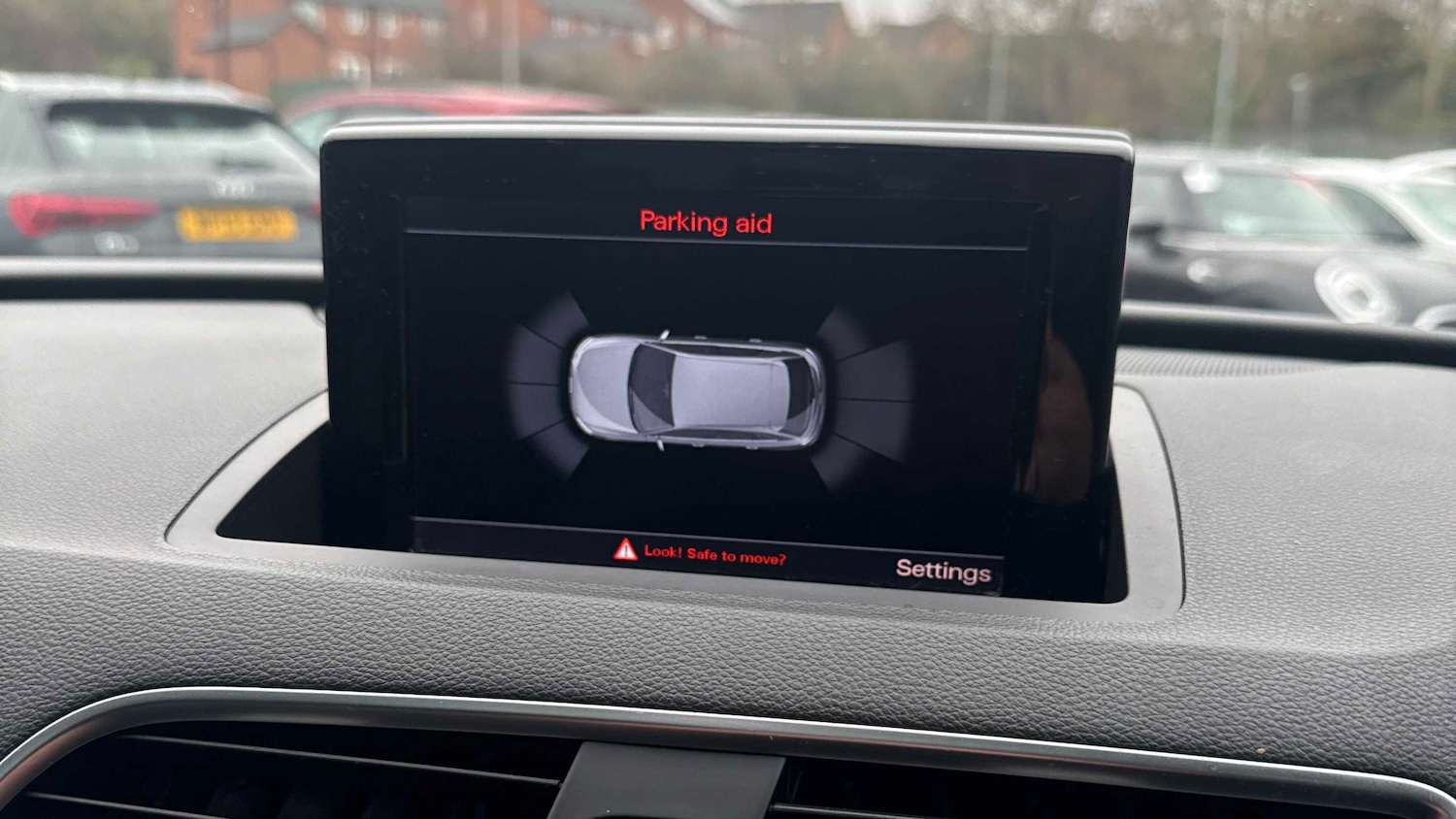 Used Audi Q3 2015 for sale - 77018883: Photo 35