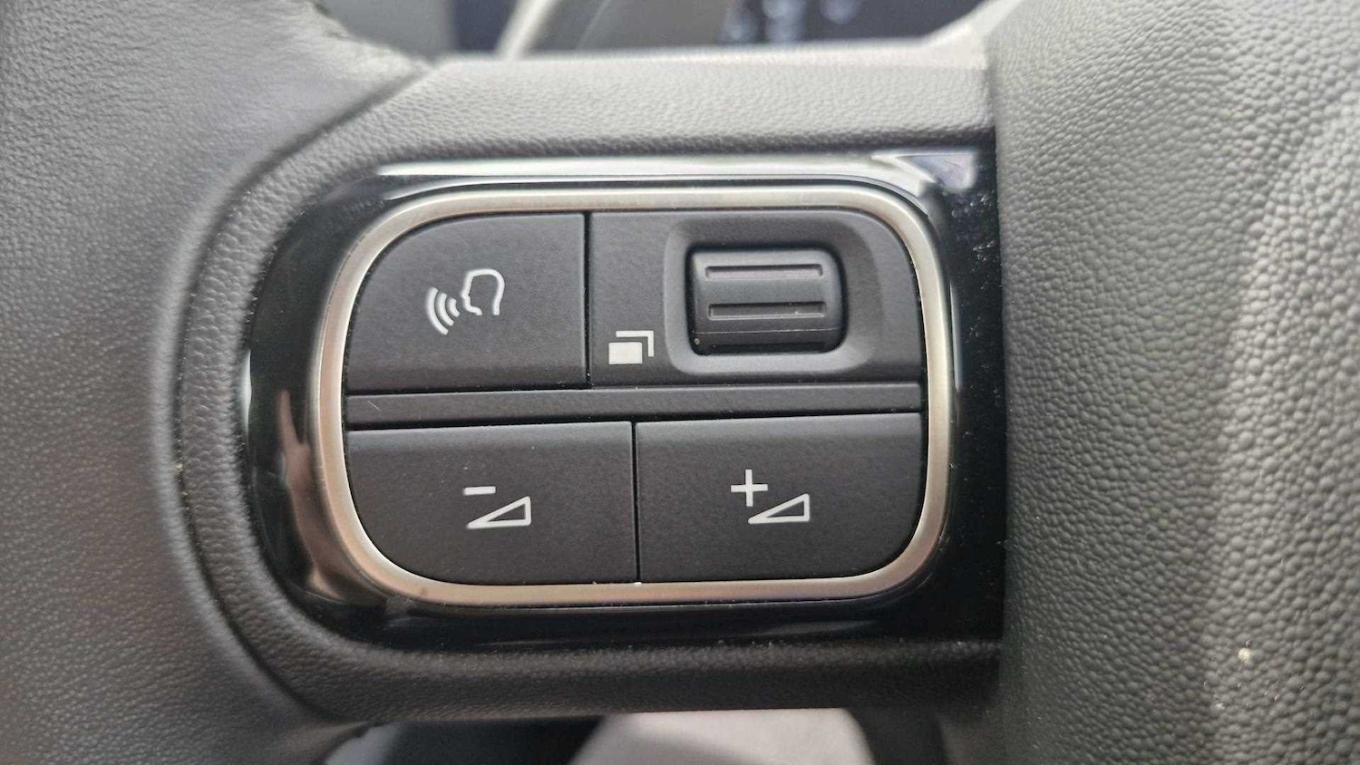 Used Citroen C5 Aircross 2023 for sale - 75813461: Photo 12