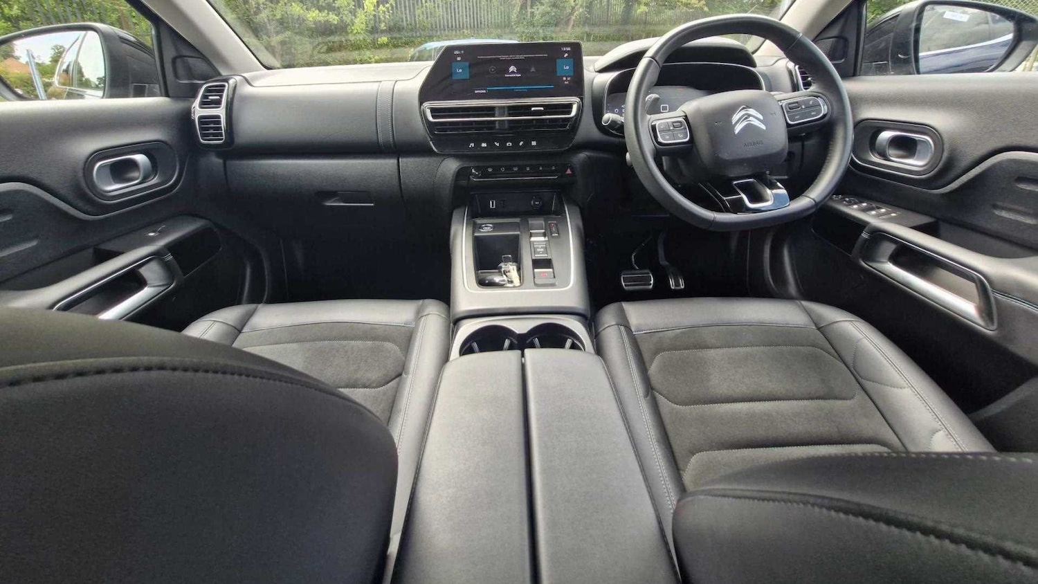 Used Citroen C5 Aircross 2023 for sale - 75813461: Photo 17