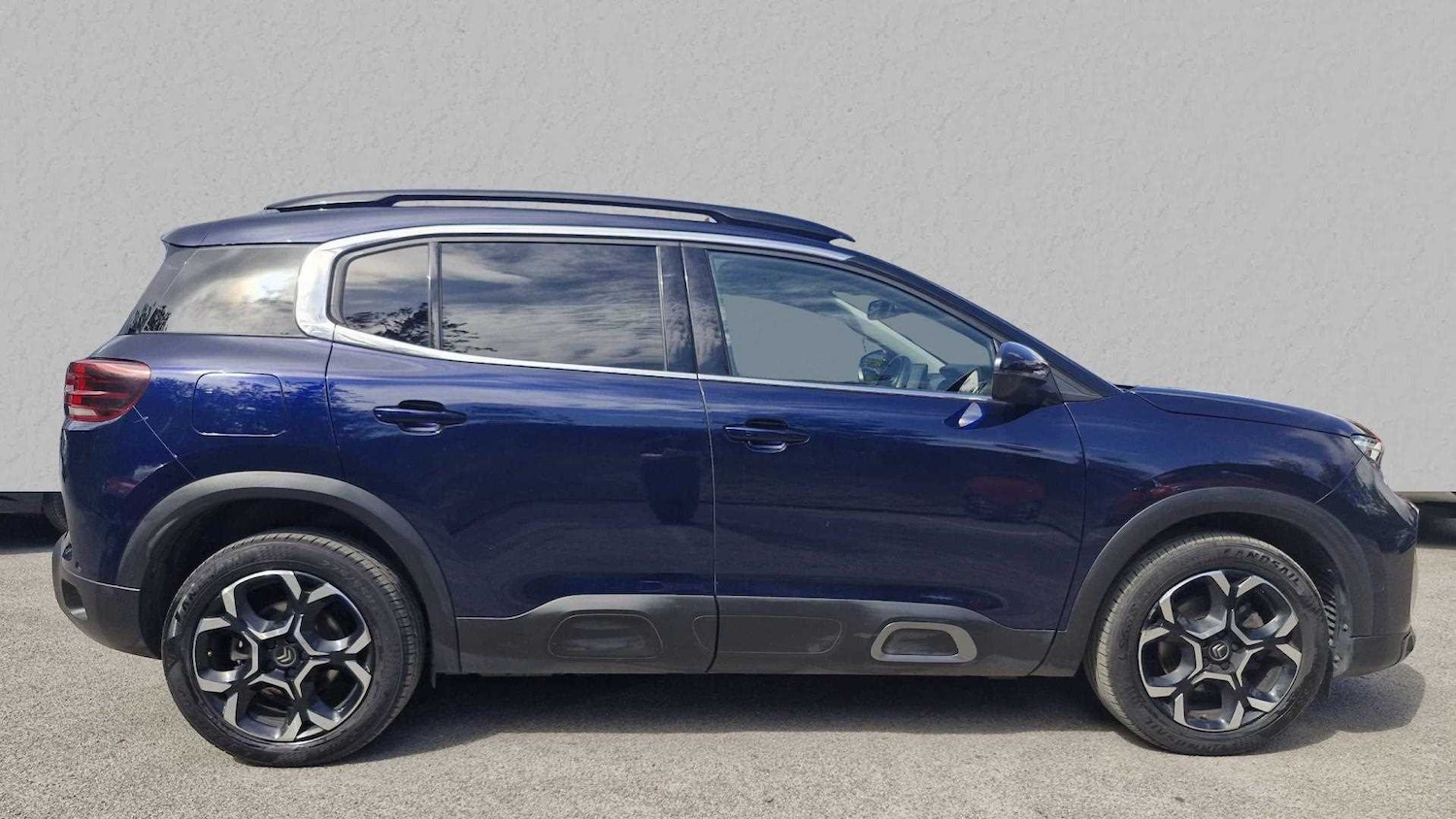 Used Citroen C5 Aircross 2023 for sale - 75813461: Photo 3