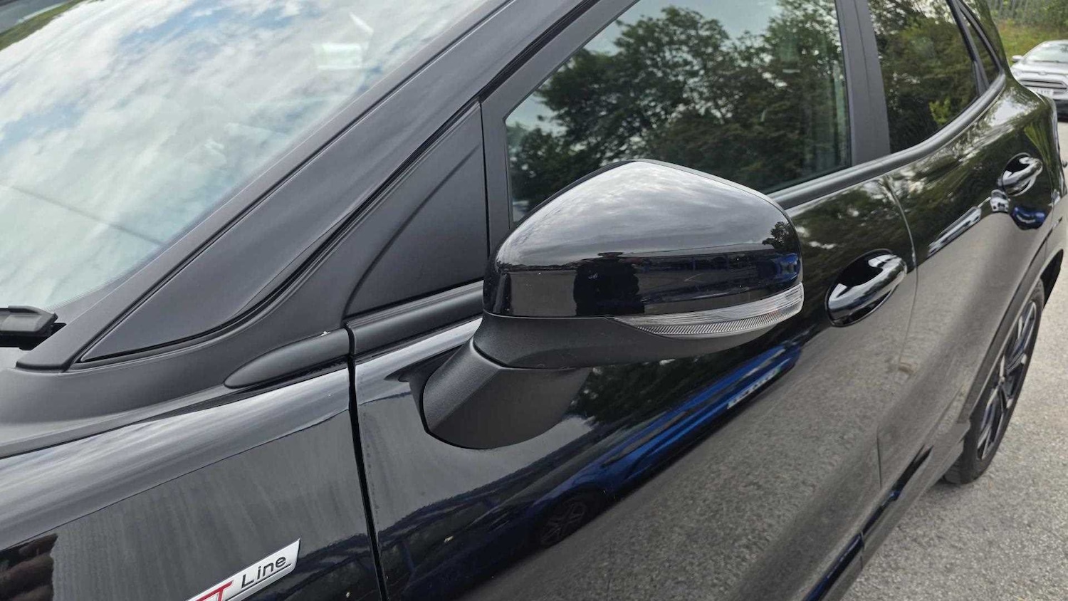 Vehicle 32