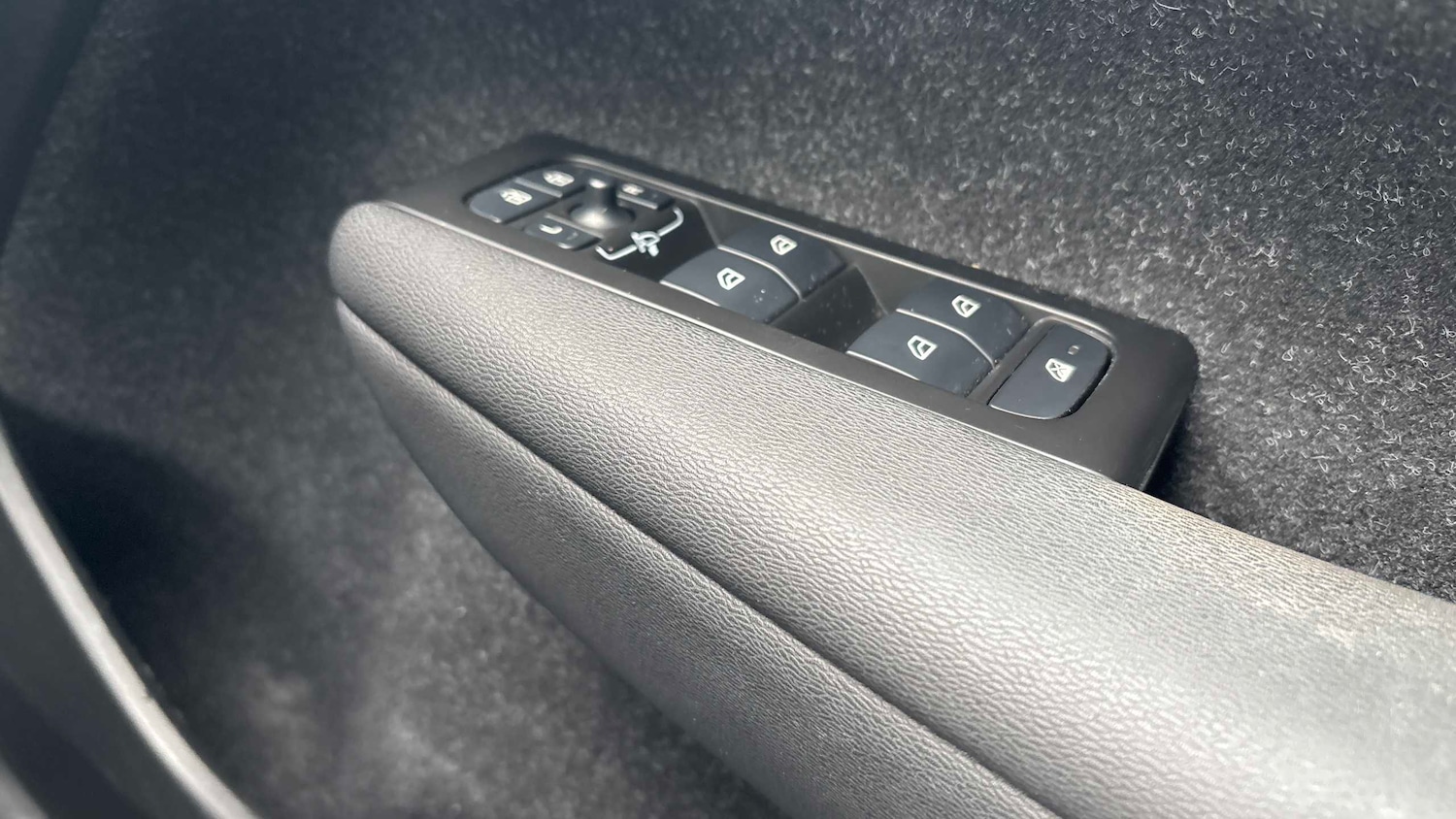 Used Volvo XC40 2021 for sale - 77429030: Photo 19