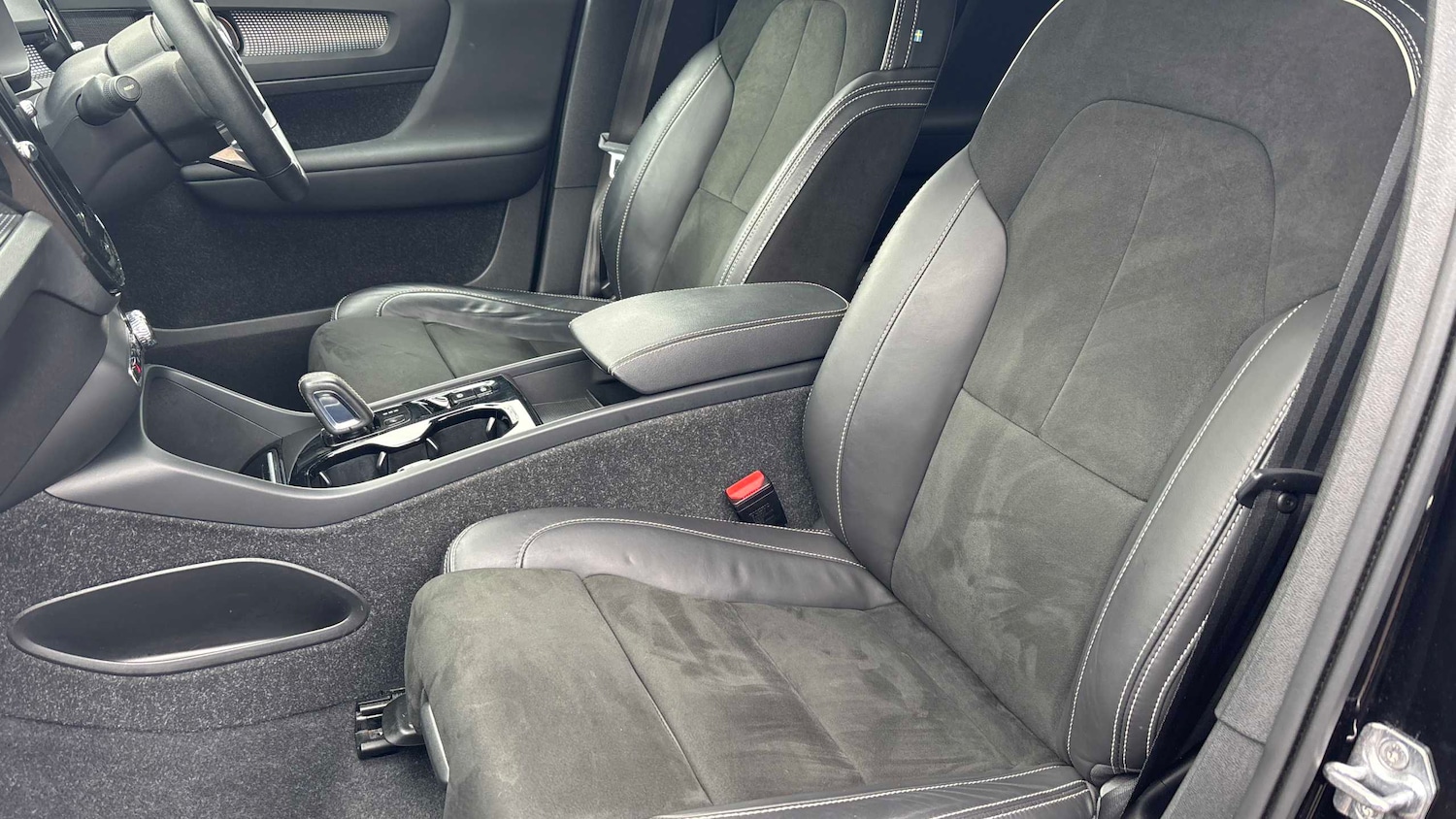 Used Volvo XC40 2021 for sale - 77429030: Photo 26