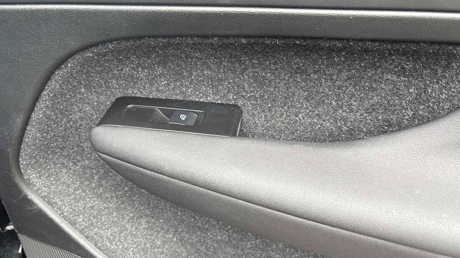 Used Volvo XC40 2021 for sale - 77429030: Photo 29