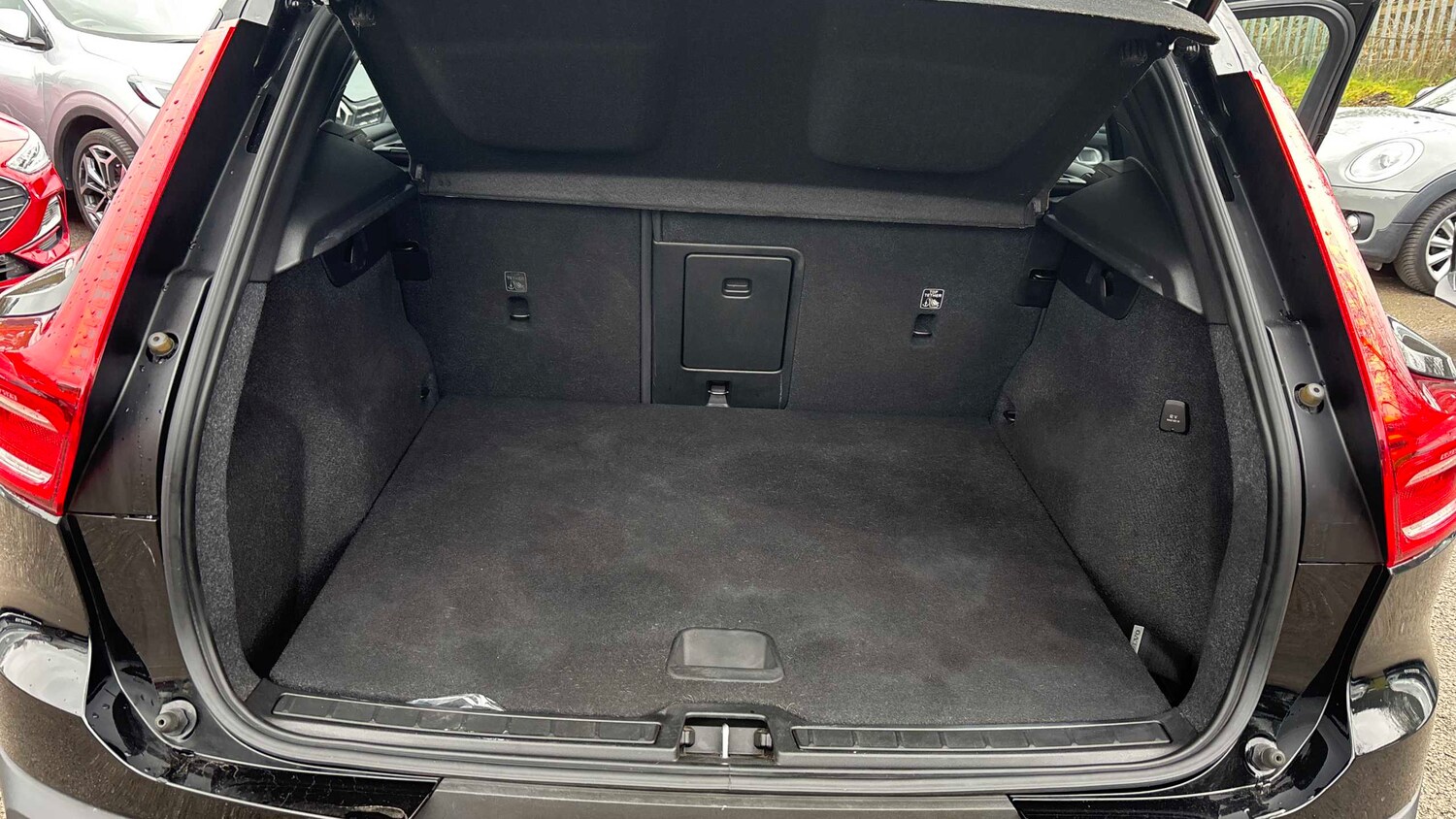 Used Volvo XC40 2021 for sale - 77429030: Photo 31