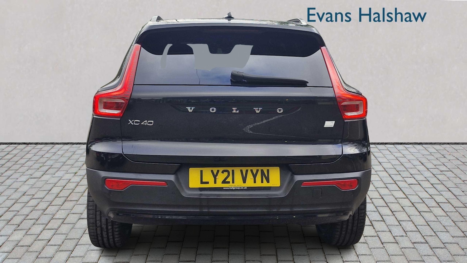 Used Volvo XC40 2021 for sale - 77429030: Photo 4