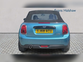Used MINI Convertible 2018 for sale - 79095663: Photo