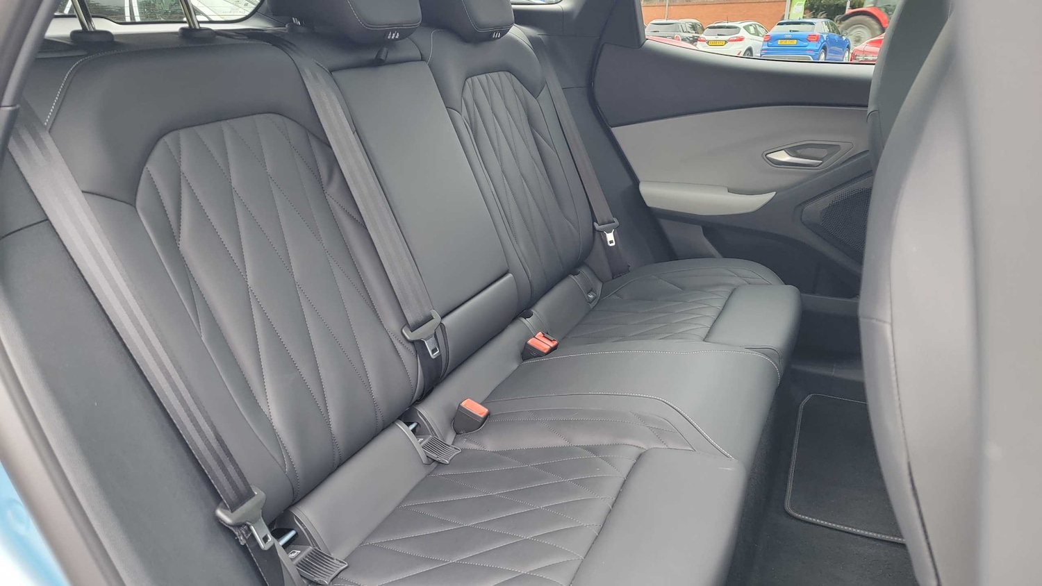 Used Ford Explorer 2025 for sale - 75993809: Photo 13